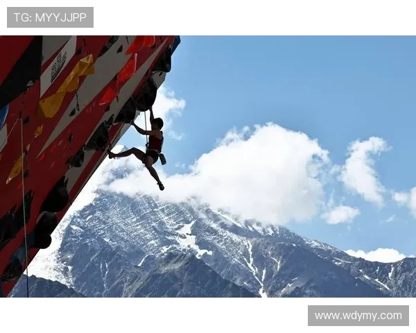 深圳攀岩队在极限运动世界杯中的意识表现与技术分析