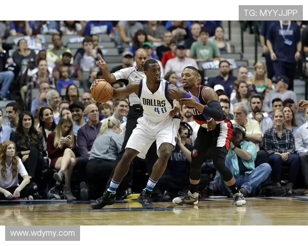 哈里森巴恩斯:从新秀到全能球员的成长之路与篮球生涯回顾 哈里森巴恩斯:从新秀到全能球员的成长之路与篮球生涯回顾