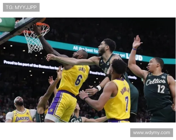 巴萨与里昂对决时间揭晓引发球迷热议与期待